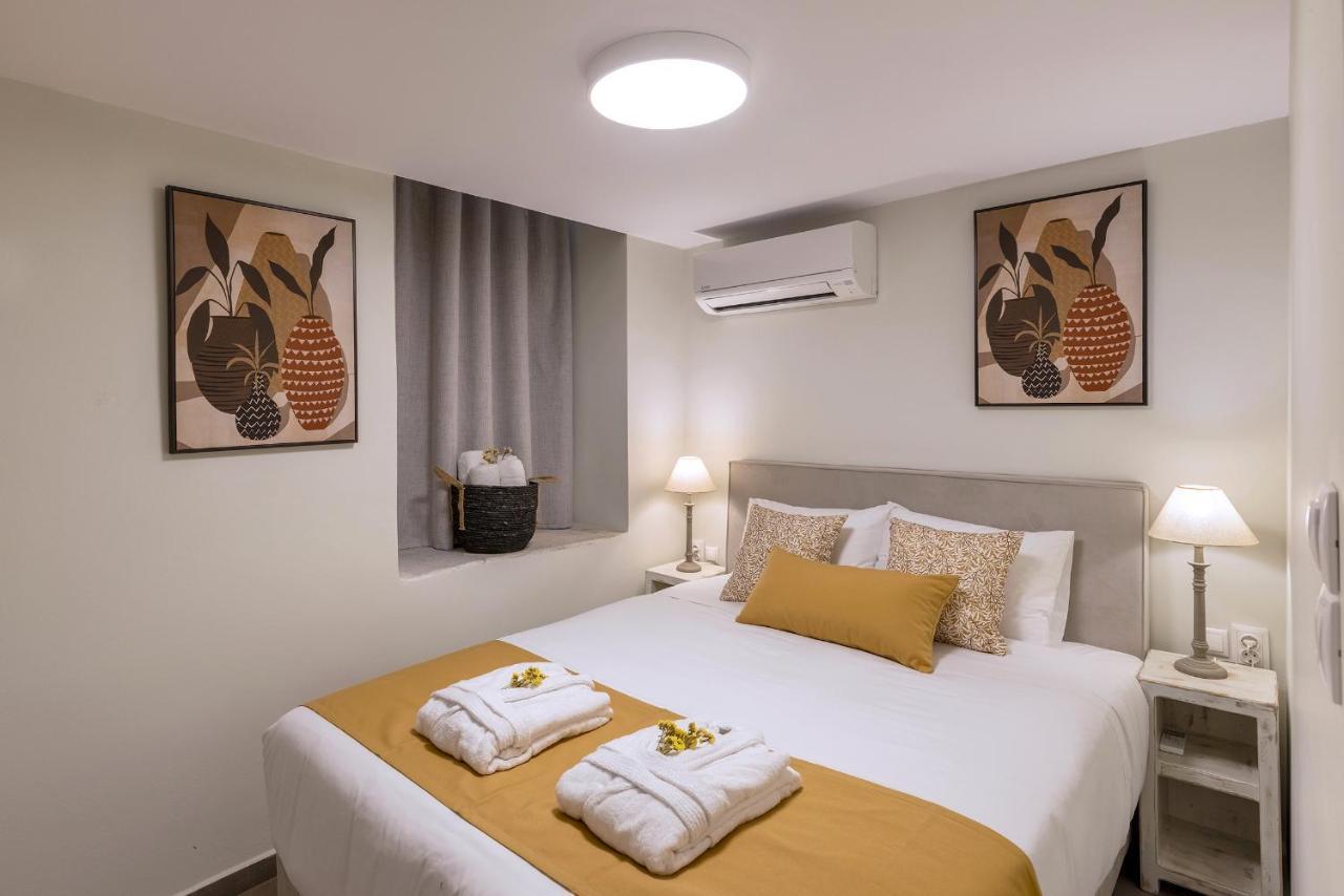Grammata Suites Ermoúpoli Eksteriør bilde